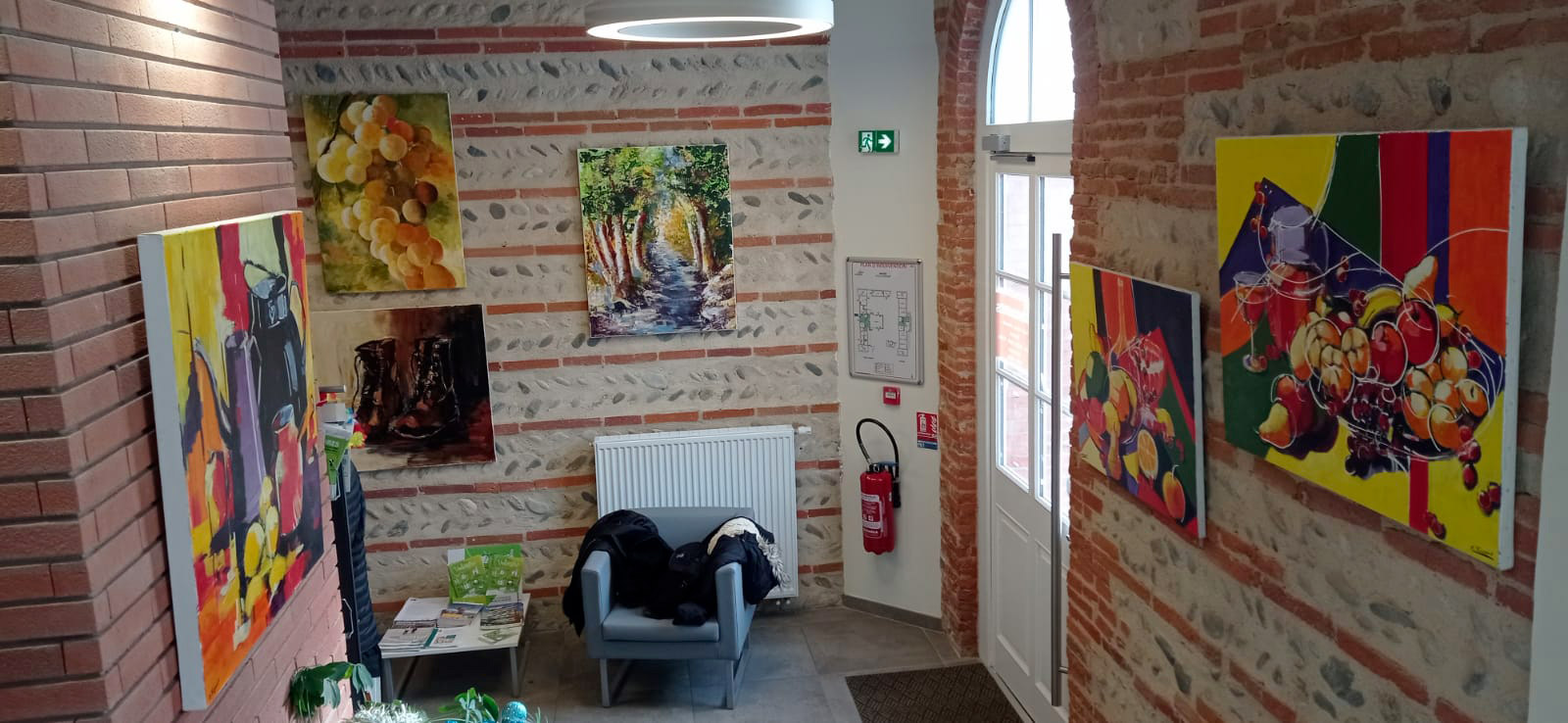 Culture-Volvestre - Exposition de peinture - Marie Ferrand expose à la mairie de Longages